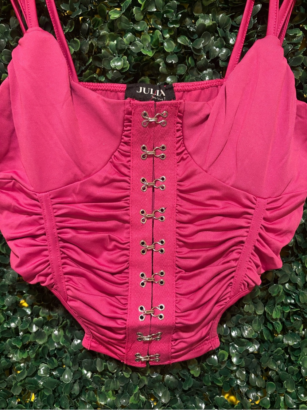 🔥 Pink Ruched Front Hook-Closure Crop Top - Picture 2 of 3